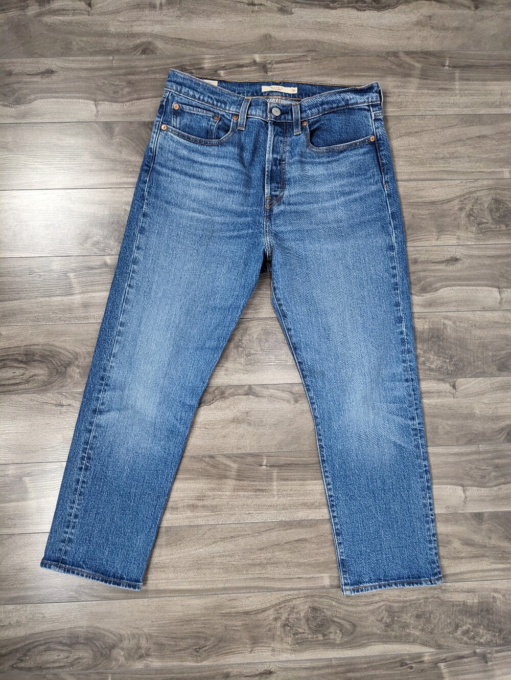Levi's Women's Jeans Wedgie Straight Medium Blue Size 30 Button Fly W30 L26